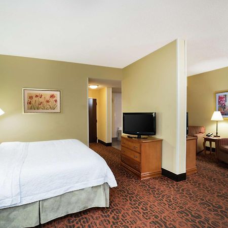 Hampton Inn Bardstown Exterior photo
