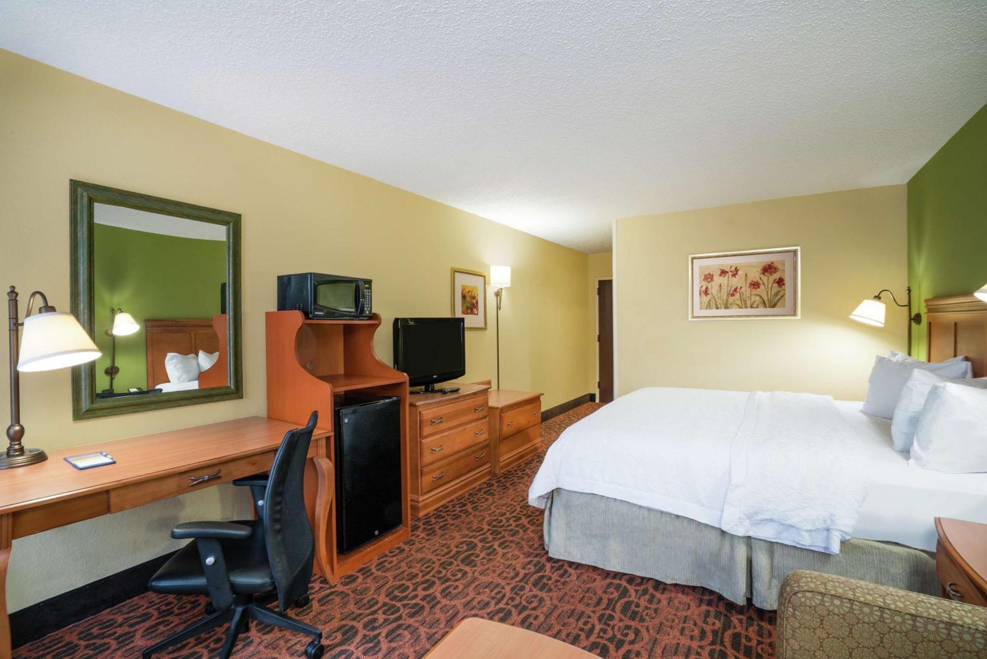 Hampton Inn Bardstown Exterior photo