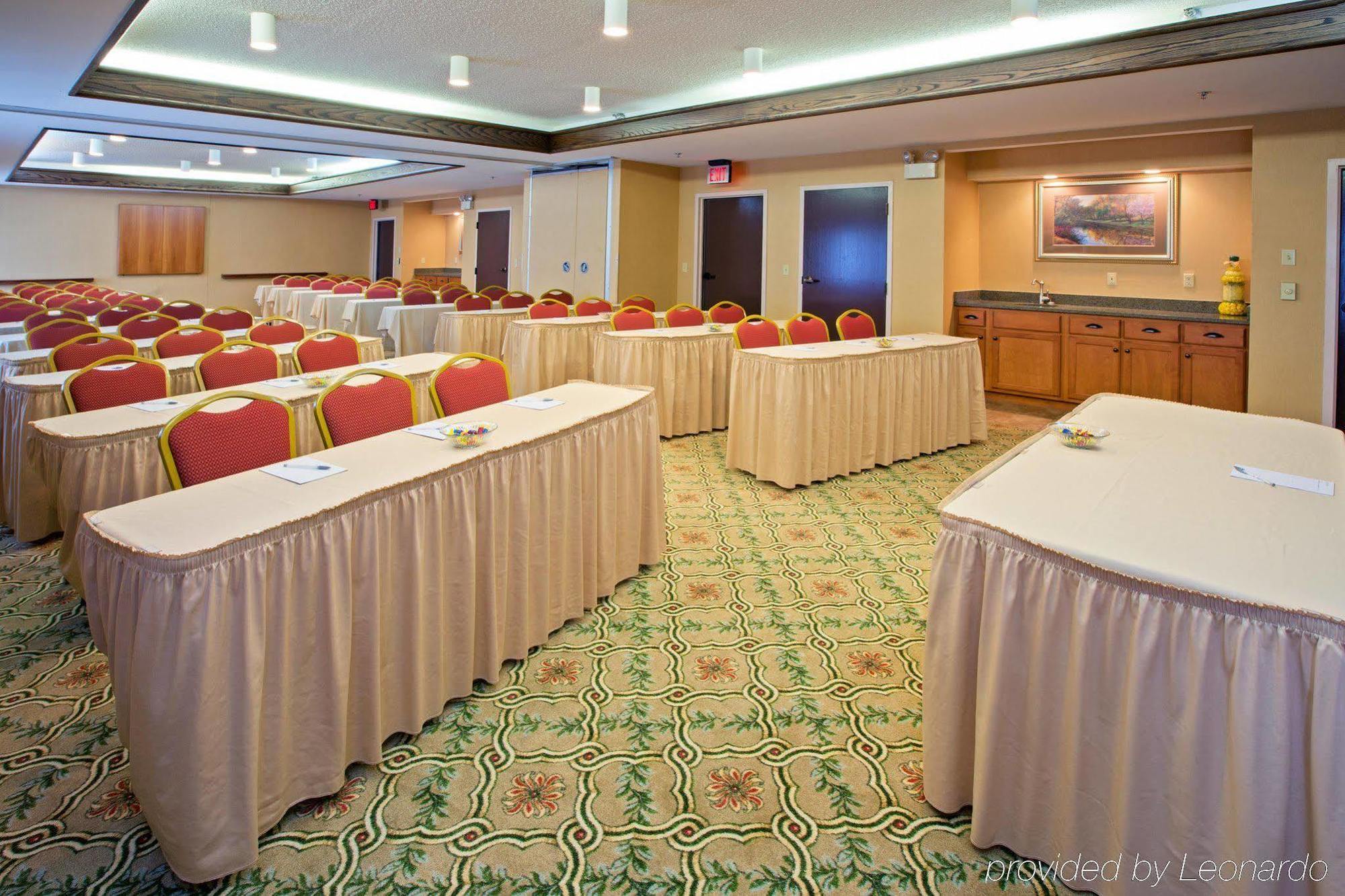 Hampton Inn Bardstown Business photo